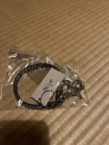 scye British Studs Wallet Chain