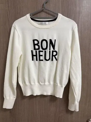 LOUNIE BONHEUR 프린트 긴팔 니트