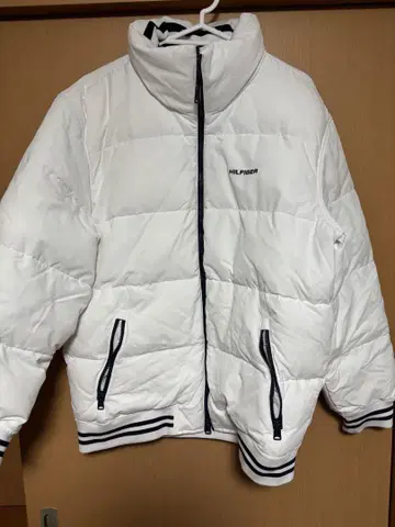 TOMMY HILFIGER 화이트 다운 자켓