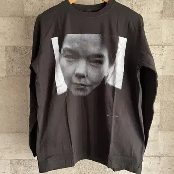 새상품 비요크 Bjork Kevin Cummins 롱티 블랙 XL