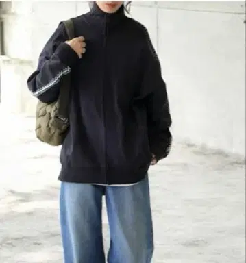 최종 가격 인하 안티카 새상품 오샤레 자켓