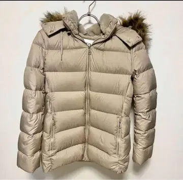 [ 즉시 결제 환영 ] ZARA 베이지 후드 부착 다운 자켓