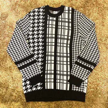 새상품급 ZARA 자라 체크 무늬 코튼 니트 스웨터 L