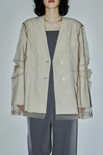 niana 박스 레이어드 튤 자켓