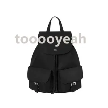 Stand oil 블랙 백팩 프론트 포켓 부착