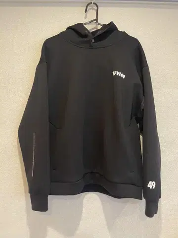 TFW49 CARDBOARD MATERIAL HOODIE