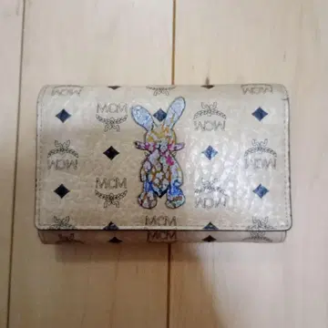 MCM 토끼 지갑