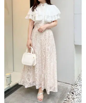 플라워 레이스 하이웨스트 플레어 스커트 MERCURYDUO