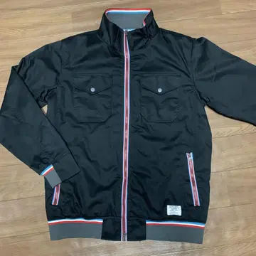 새상품 GROOVERGRAND 아우터