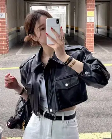 블랙 가죽 자켓 숏 기장