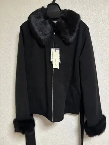 ROYAL PARTY 페이크 무스탕 자켓 블랙 F 사이즈