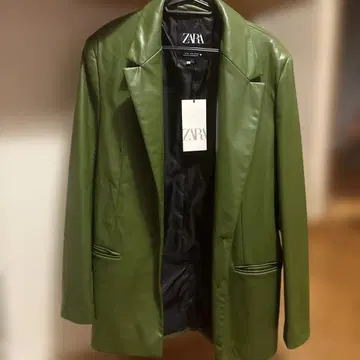 택 포함 ZARA 그린 가죽 자켓 M 사이즈
