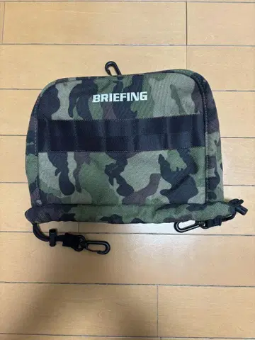 BRIEFING 카모플라쥬 아이언용 골프헤드커버