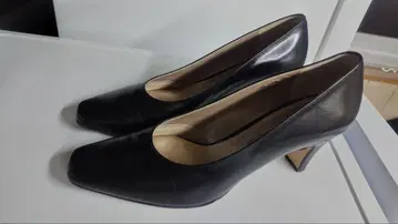 긴자 카네마츠 펌프스 23cm