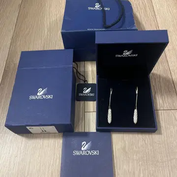 SWAROVSKI 귀걸이