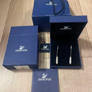 SWAROVSKI 귀걸이