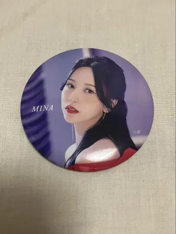 미나 TWICE 캔뱃지 Doughnut
