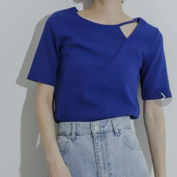 비대칭 리브 상의