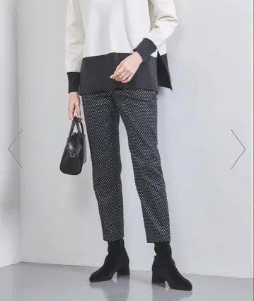 [ 새상품급 ] UNITED ARROWS 도트 라메 자카드 팬츠 XS