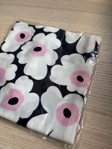마리메꼬 x 핀에어 콜라보 토트백 기내 판매 한정품