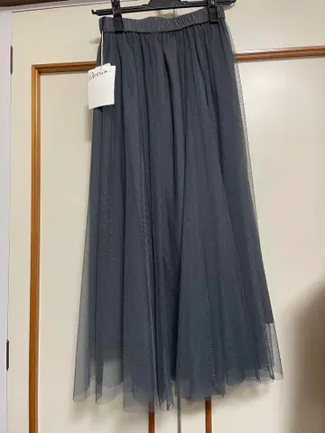 데셍 샤 스커트 택 포함 새상품