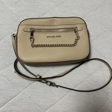 MICHAEL KORS 베이지 숄더백