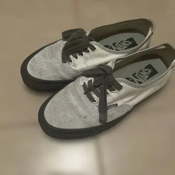 Vans 그레이/화이트 스니커즈