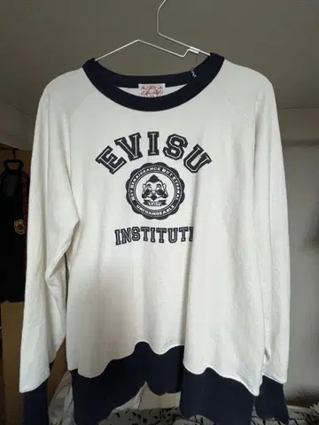 EVISU 트레이닝복 화이트/네이비