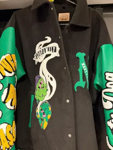 Nasty Dog 바시티 자켓 XL 블랙 그린