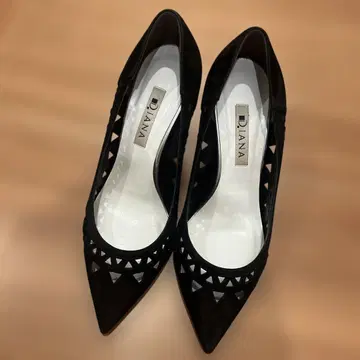 다이애나 블랙 하이힐 24cm