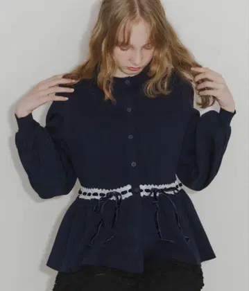 idem 이뎀 velours ribbon peplum cardigan