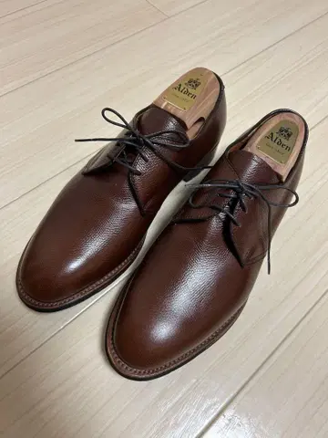 새상품 알든 그레인 가죽 942C US9.5D 플레인토