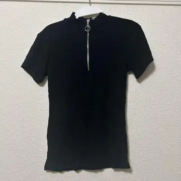 블랙 지퍼 T셔츠