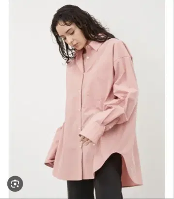 Mila Owen 핑크 오버 사이즈 셔츠