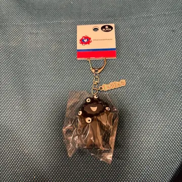 블랙 미야쿠미야쿠 입체 키링