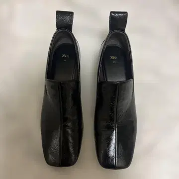ZARA 가죽 블록 힐 로퍼