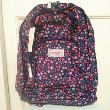 Cath Kidston 꽃무늬 백팩 네이비
