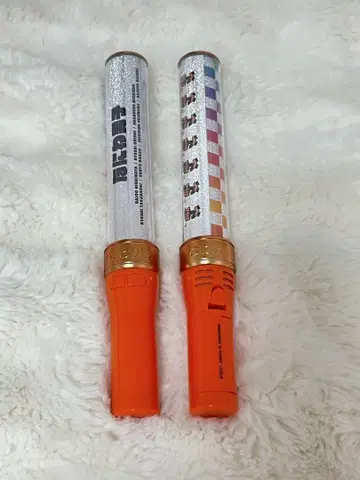 응원봉 나니와단시