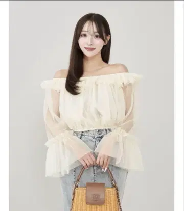 Darich 오프숄더 볼륨 상의