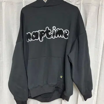 Nissy naptime 와펜 후드티 M 사이즈
