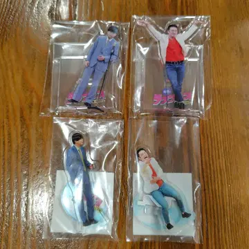 케빈스 아크릴 스탠드