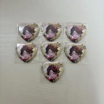 니지산지 사에구사 아키나 준 브라 캔뱃지