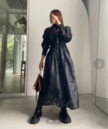 UND SHEER JACQUARD TUCK DRESS 아메리빈티지