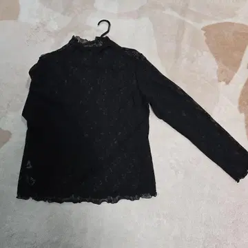 블랙 레이스 긴팔 셔츠