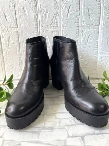 ZARA 자라 사이드 고어 부츠 첼시 블랙 통굽 24.5cm