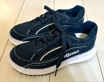 ellesse 엘레쎄 네이비 스웨이드 스니커즈 24cm 미사용품
