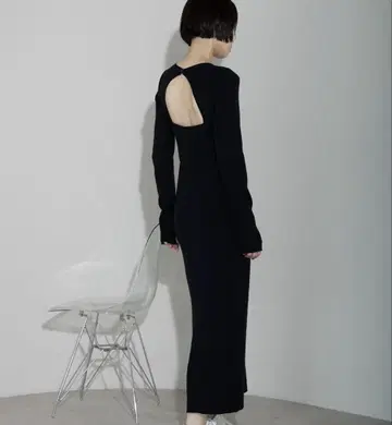 leimm 백 오픈 니트 원피스