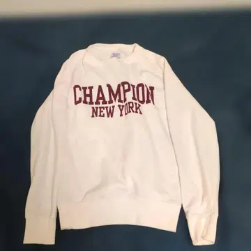 Champion 화이트 트레이닝복 M 사이즈