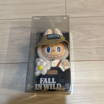 정품 popmart FALL IN WILD 봉제 인형 펜던트 데님