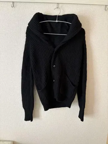 투모로우랜드 에디션 숄카라 가디건 울 미들 게이지